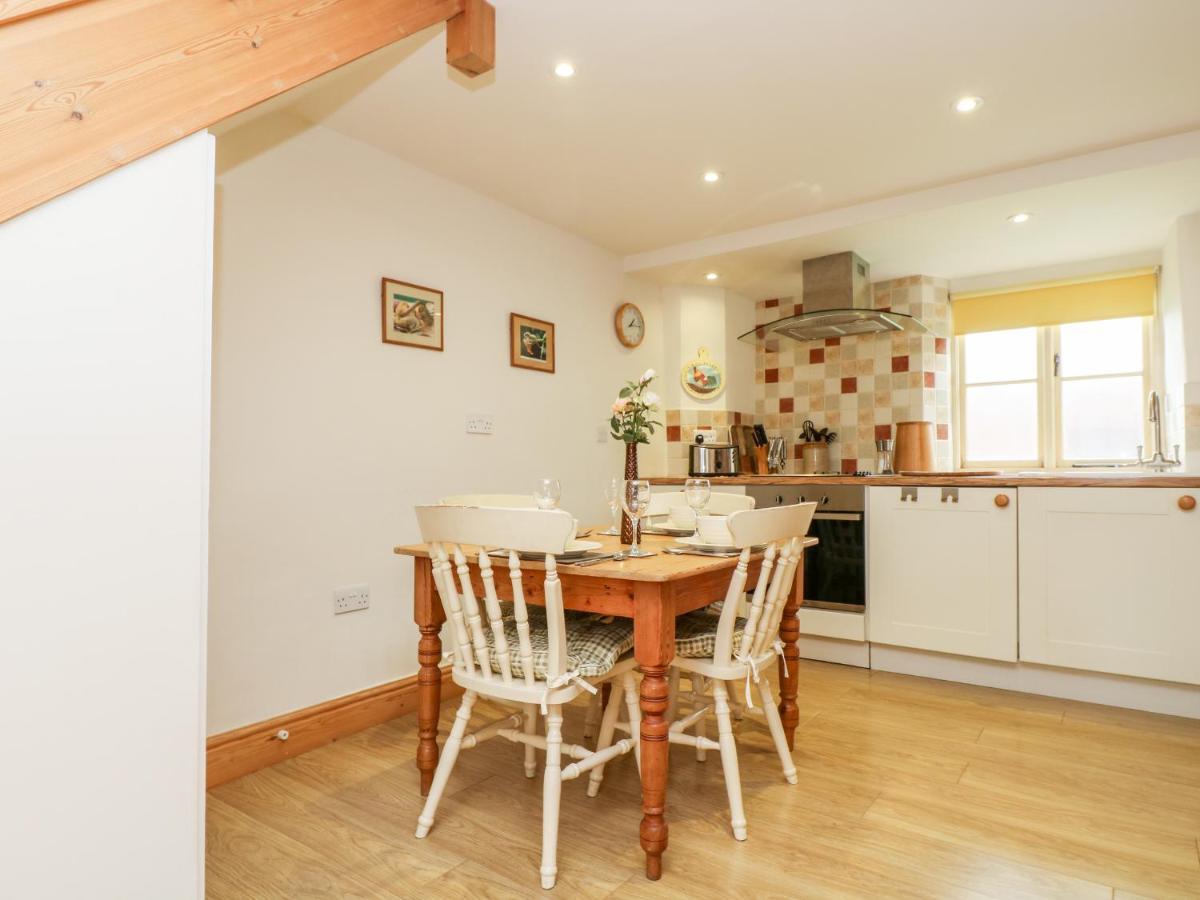 Apple Cottage Crediton Exterior foto